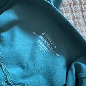 Athleta salutation stash tights